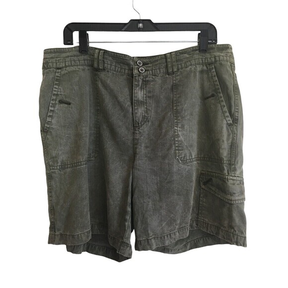 Sundance Shorts Women's Size 12 100% Tencel Olive Green Pockets - Picture 1 of 4
